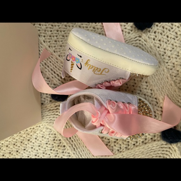 Customized baby sneaks “Teddy” NEVER WORN - Picture 3 of 5